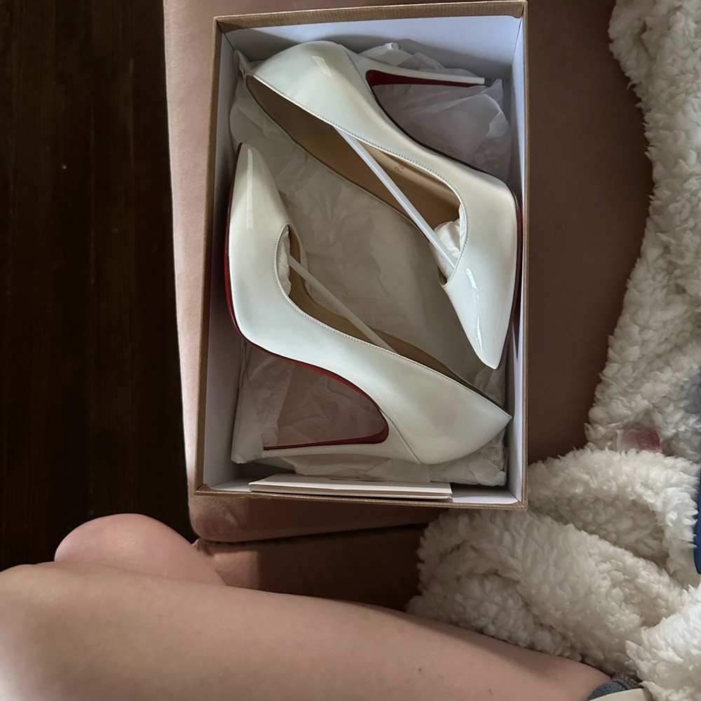 Christian Louboutin White Heels with Red Soles